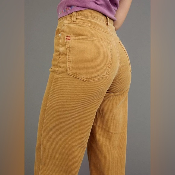 BDG Urban Outfitters Women’s Corduroy Mom Jeans Tan in Size 28 High-Rise Casual - Picture 2 of 11